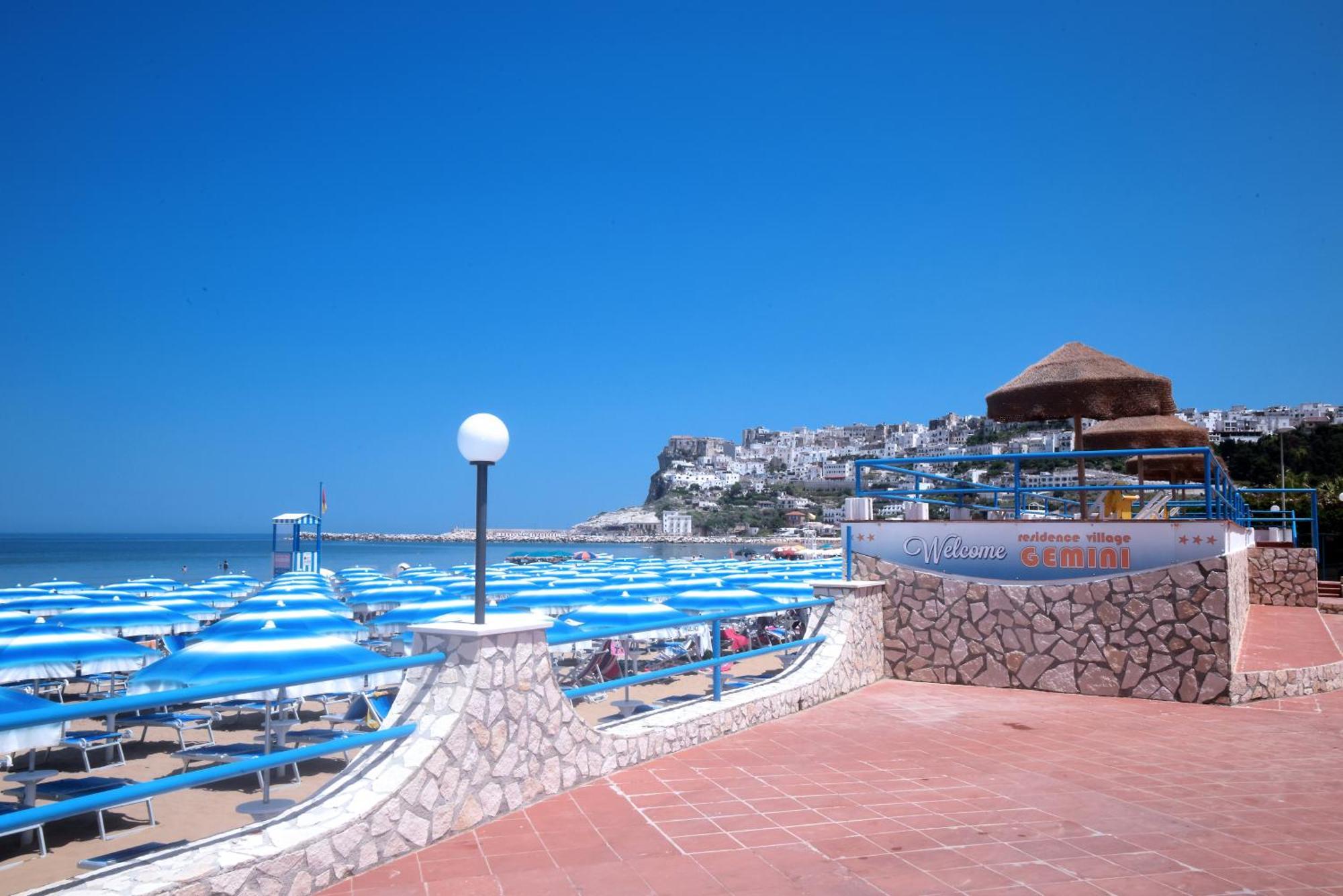 Gemini Luxury Rooms Peschici Kültér fotó